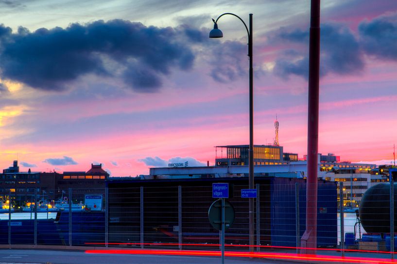 Göteborg Harbour - Dramatic Sky van Colin van der Bel