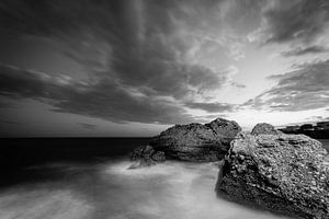 Sea, Rocks & Sky von Niels Eric Fotografie