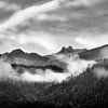 Les Alpes suisses en noir et blanc sur eric van der eijk