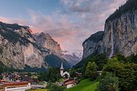 Lauterbrunnen bij zonsondergang