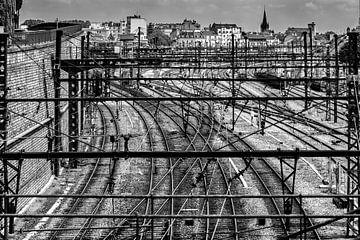 Train yard Dijon in black and white