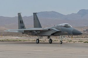 Eine wunderschöne McDonnell Douglas F-15C Eagle ist soeben nach einer spektakulären Air Power Demo g