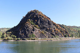 The Loreley Rock – The eternal monument to Rhine Romanticism in the light of change