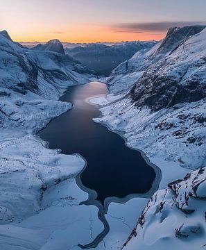 Bevroren schoonheid: meer en bergen van fernlichtsicht