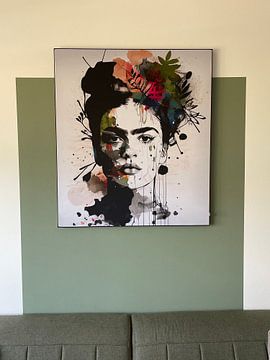 Customer photo: Frida black & white with flower color splash