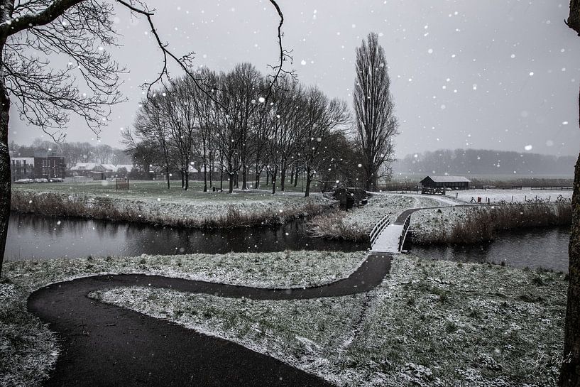 Schneelandschaft an den Festungsanlagen in Klundert von Gert Jan Geerts