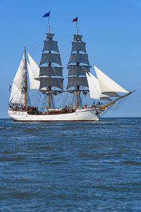 Barque classique à trois mâts Artemis classique naviguant sur le Waddensea sur Sjoerd van der Wal Photographie