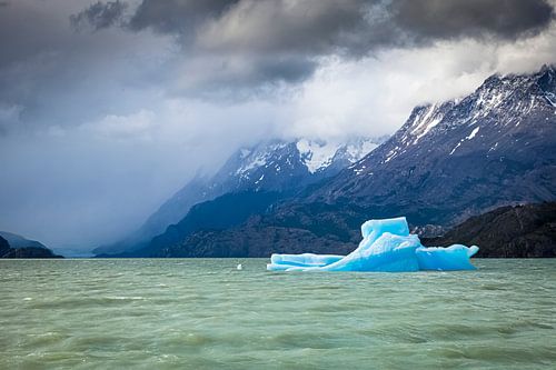 Ice floe in Lake Lago Grey, National Park Torres del Paine, Patagonia, Chile by Marcel Bakker