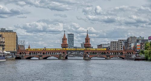 Oberbaum Bridge in Berlin by John Kreukniet