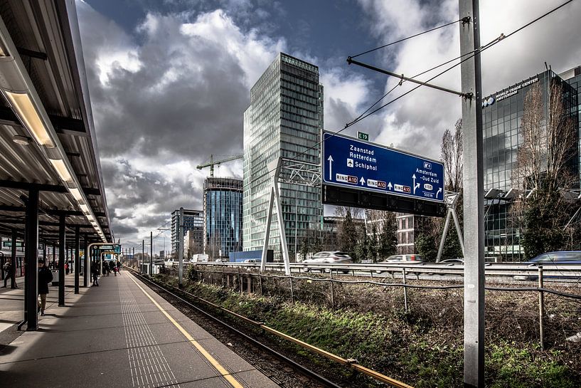 metro station op de noord zuid lijn Amsterdam van Eric van Nieuwland