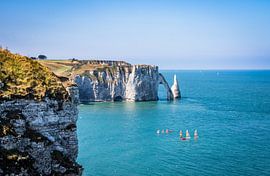 Krijtrotsen  by Martijn Hinrichs