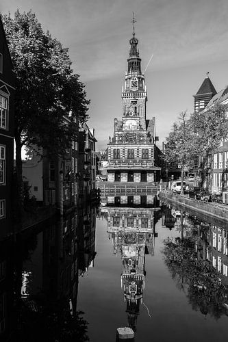 Waagtoren Alkmaar black and white