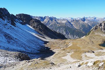 Lechtaler Alpen toont de wilde schoonheid van een van de meest ongerepte berggebieden van Tirol van Miriam Schwarzfischer Fotografie