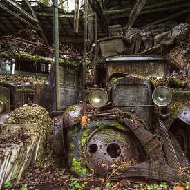 Rusty Oldtimer by Daan Feenstra