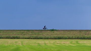 De eenzame fietser van Frank Smit Fotografie