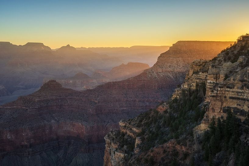 Grand Canyon at sunrise by Martin Podt