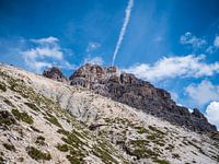 Ciel bleu rocheux
