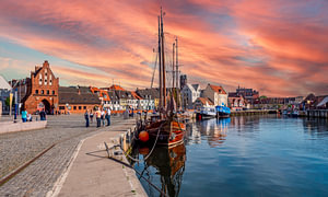 Alter Hafen von Wismar in Mecklenburg-Vorpommern