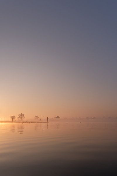 Beautiful sunrise at a jetty by Moetwil en van Dijk - Fotografie