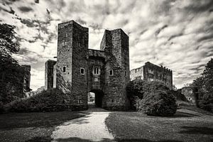 Berry Pomeroy Schloss