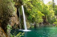 Waterval bij Plitvice Meren in Kroatië van Menno van der Haven thumbnail