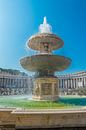 Berninibrunnen auf dem Petersplatz im Vatikan von Castro Sanderson Miniaturansicht