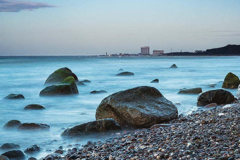 Steine an der Ostseeküste bei Warnemünde von Rico Ködder