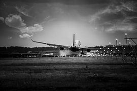 Landung eines Flugzeugs auf Schiphol