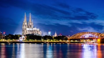 Köln bei Nacht von Günter Albers