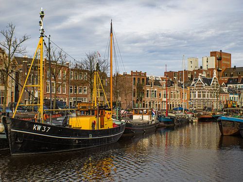 De KW37 In De Noorderhaven Van Groningen
