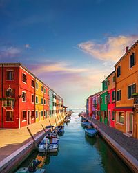 Magischer Sonnenuntergang auf der Insel Burano