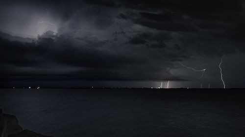 Nuit de tempête sur l'Adriatique