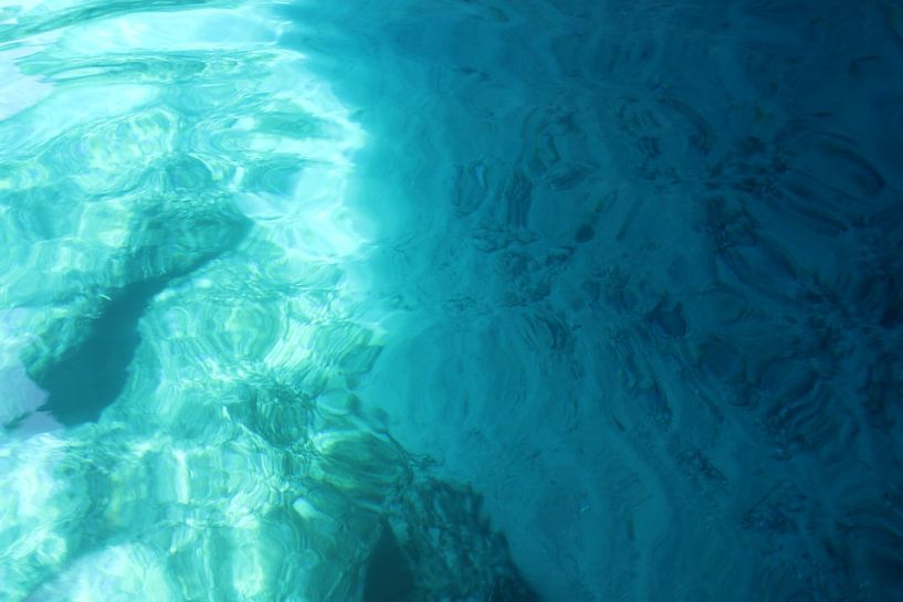 Hellblaues Wasser auf Zakynthos von Afrodite Zegers