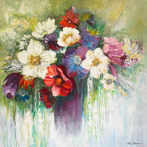 Colorful flower bouquet in vase by Ine Straver