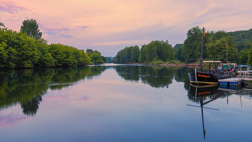 Sunrise in the Dordogne, France by Henk Meijer Photography