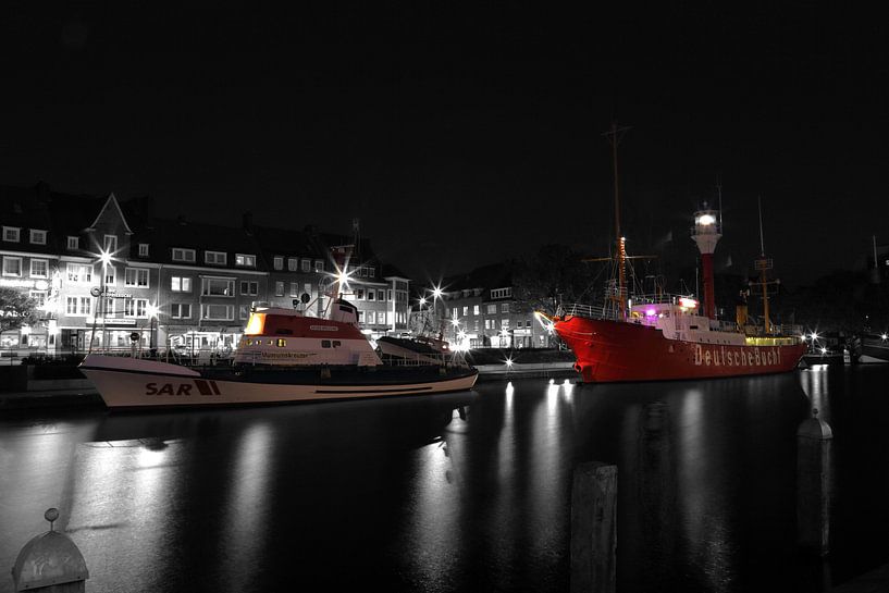 Alter Binnenhafen in Emden von Rolf Pötsch