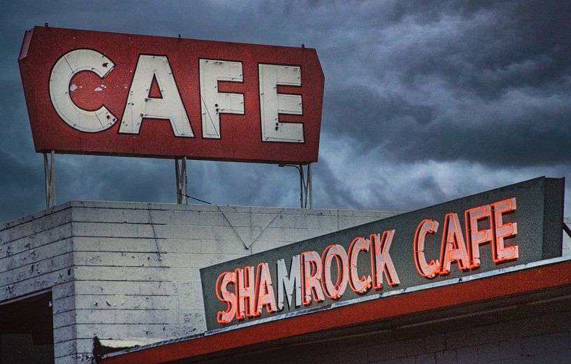 Neon-Leuchtreklame eines Cafés in Arizona Route 66 in den 1980er Jahren USA von Albert Brunsting
