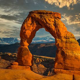 Delicate Arch at sunset, Arches National Park, Utah by Rietje Bulthuis