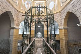 abandoned prison by Ivana Luijten