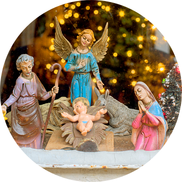 Oude kerstgroep in boerderijraam