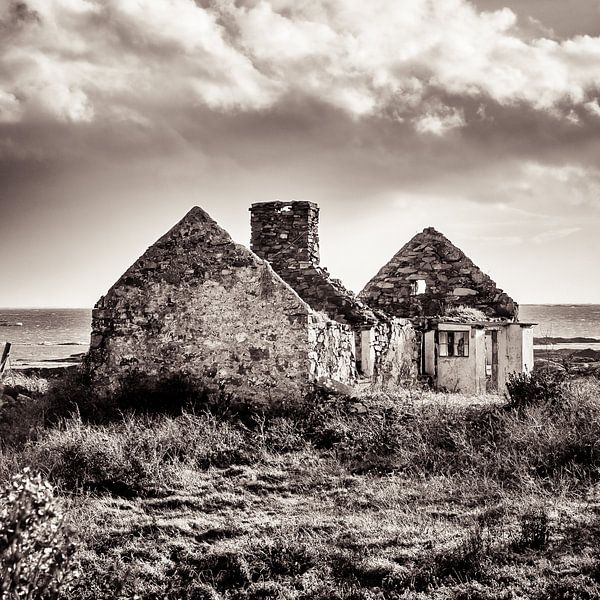 Bouwval by Marc de Jong