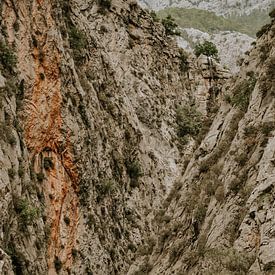 Kloof in de rotsen | Turkije | van FotoMariek