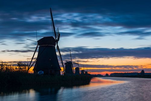 Kinderdijk met vijf molens
