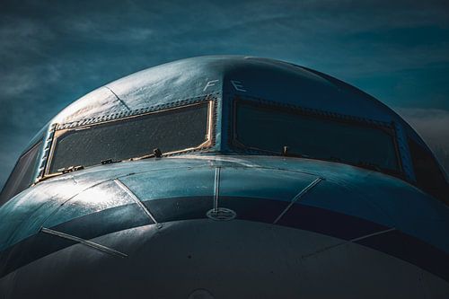 Vue avant du cockpit du Fokker 100