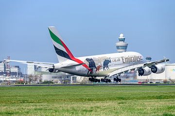 Emirates A380 (A6-EDG) met United for Wildlife livery.