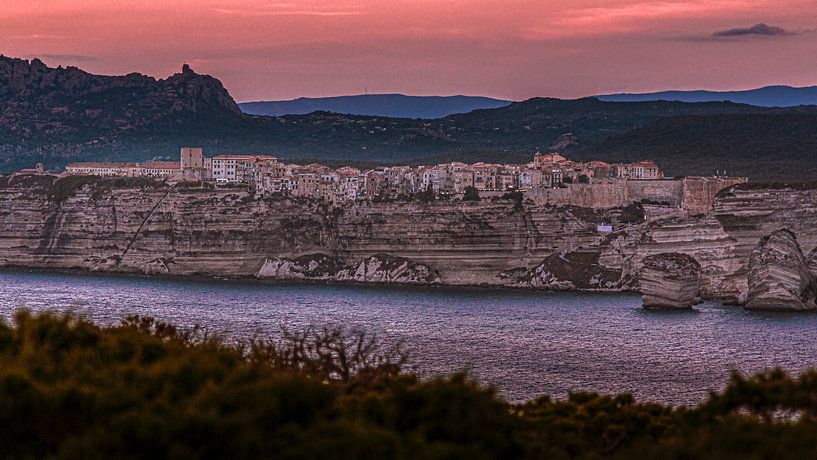 Bonifacio by night by Thomas Heitz