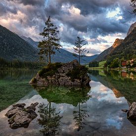 Experience the Enchantment of Austria: Hintersee at Sunrise
