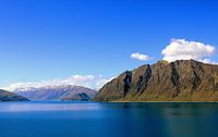 Mountain lake van Chris Rijnbeek thumbnail