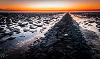 zonsondergang op het wad 1 van Jan Peter Nagel thumbnail