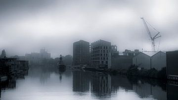 Amsterdam Noord herfst foto in de mist